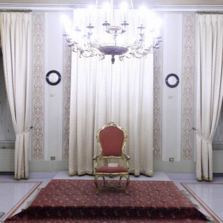 Το Μουσείο της Πόλεως των Αθηνών στεγάζεται στο παλαιό παλάτι