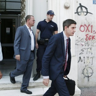 Κομισιόν: Πέμπτη ή Παρασκευή η εκταμίευση του ενός δισ. ευρώ