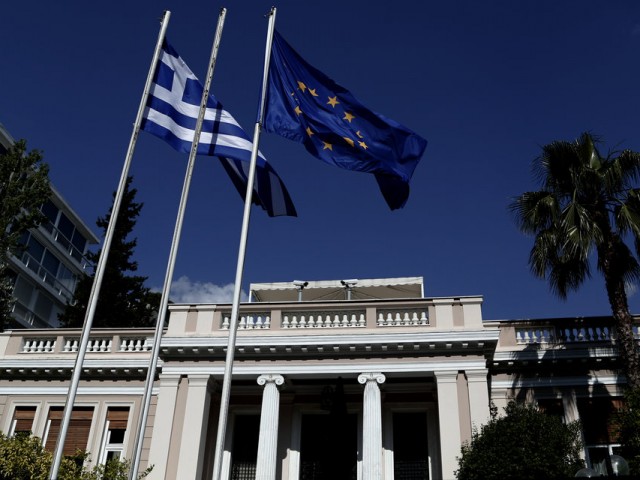 Die Welt: Η Ελλάδα θυμίζει ακυβέρνητο πλοίο