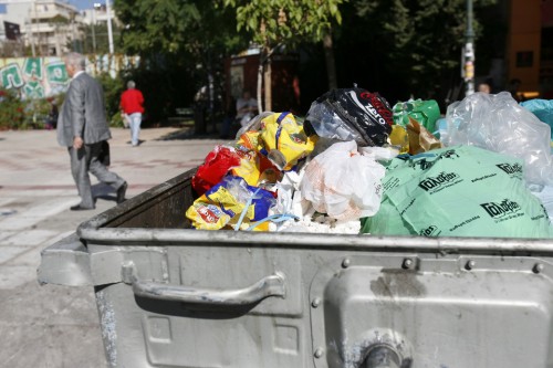 Σε κατάσταση έκτακτης ανάγκης κηρύχθηκε εκ νέου η Τρίπολη για τα σκουπίδια