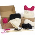 H Popaganda σας κάνει δώρο δυο handmade σκουφάκια από το Τhe knitwork project