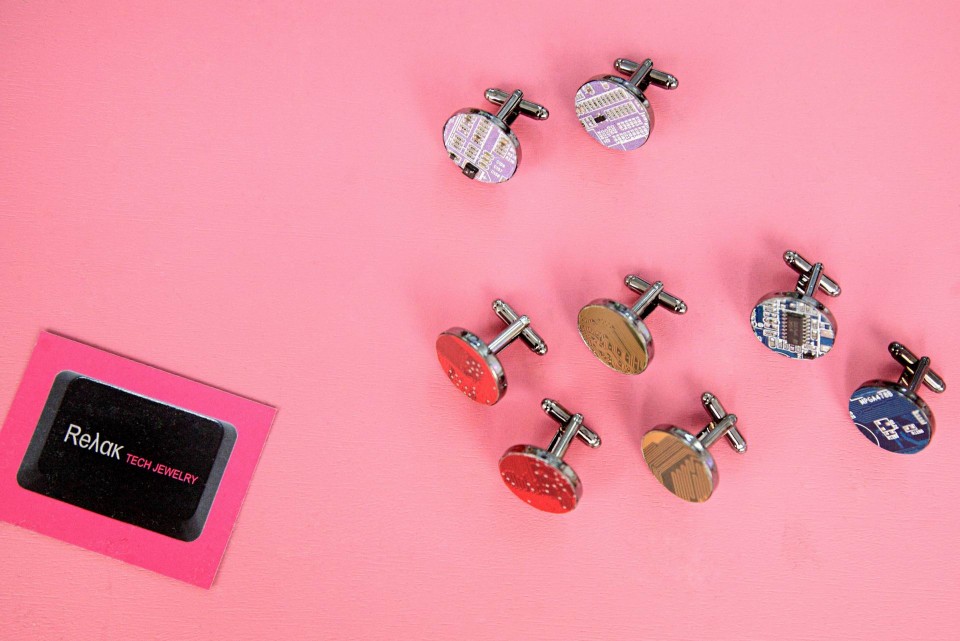 Μανικετόκουμπα για tech freaks