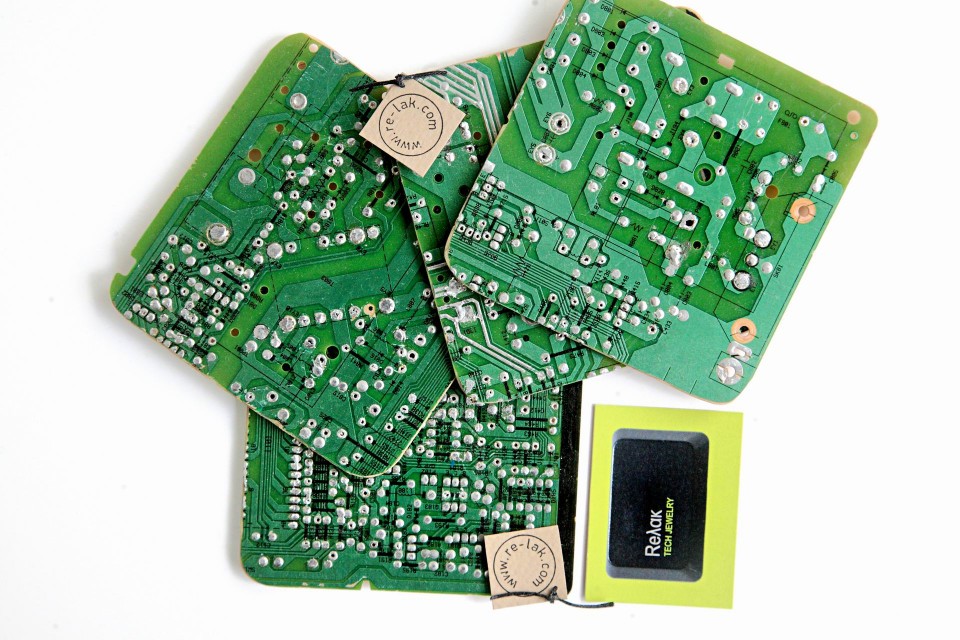 Συλλεκτικό σουβέρ από πλακέτα οθόνης δεκαετίας '90