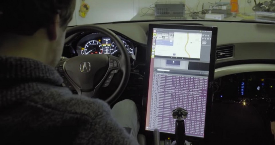 Meet_the_26-Year-Old_Hacker_Who_Built_a_Self-Driving_Car____in_His_Garage_-_YouTube1-1024x542