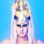 Το νέο βίντεοκλιπ της Peaches είναι τόσο NSFW