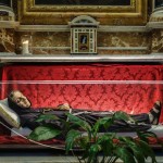 Δείτε φωτογραφίες από τα άφθαρτα λείψανα αγίων στους ναούς της Ρώμης