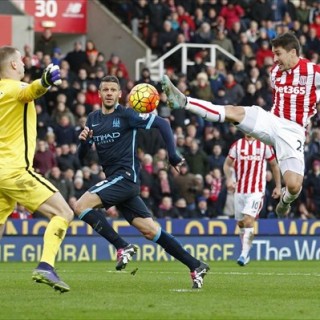 Πρέμιερ Λιγκ: Νίκη-έκπληξη για Στόουκ κόντρα στην Μάντσεστερ Σίτι