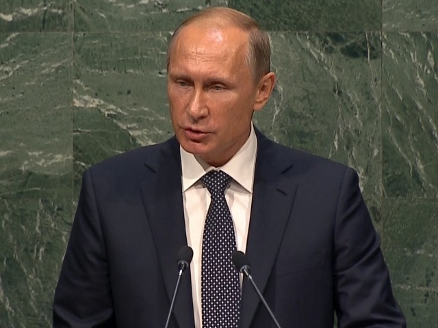 Ρωσία: Ο Πούτιν κατέθεσε τα απαραίτητα έγγραφα για την υποψηφιότητά του στις προεδρικές εκλογές του Μαρτίου 2018