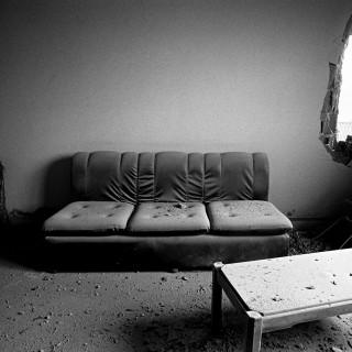 O γύρος του κόσμου σ΄ ένα δωμάτιο  ή άπειρες παραλλαγές του δύο