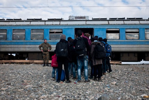 Το Υπουργείο Μετανάστευσης και Ασύλου προχωρά στη δημιουργία κλειστών δομών προσφύγων