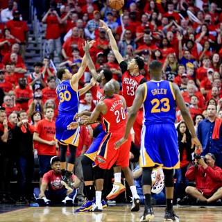 Στο NBA του 2015-16 Παίζουν Άλλες 29 Ομάδες, Όμως Νικάνε Πάντα οι Warriors