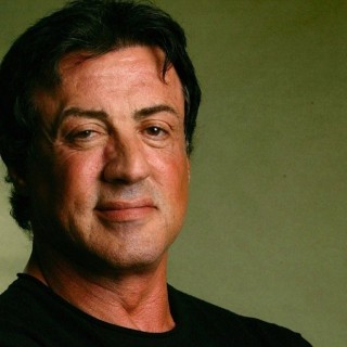 Σε δημοπρασία προσωπικά αντικείμενα του Σιλβέστερ Σταλόνε