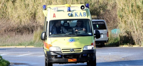 Θεσσαλονίκη: Ένας νεκρός και δύο ελαφρά τραυματίες ύστερα από μετωπική σύγκρουση ΙΧ με ταξί στο κέντρο της πόλης