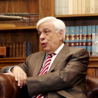 ΠτΔ: «Το φως ας διαλύσει το σκοτάδι της φτώχειας και της ανέχειας»