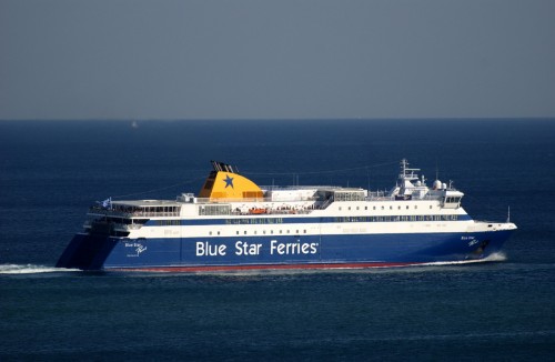 Κορονοϊός: Πλοίο με 341 επιβάτες σε καραντίνα στη Λήμνο