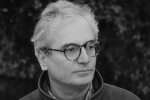 Γύρω-γύρω όλοι, του Νάσου Βαγενά