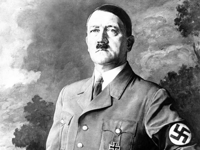 Τι γράφουν οι χρήστες στο Amazon για το «Αγών μου» του Χίτλερ που κυκλοφορεί ξανά την επόμενη εβδομάδα;