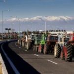 Μπλόκα αγροτών: Ποιοι δρόμοι είναι αποκλεισμένοι από τρακτέρ