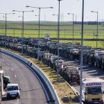 Έκλεισαν ξανά επ’ αόριστον τα Τέμπη οι αγρότες