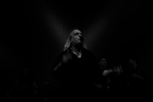 Στις 30 Οκτωβρίου του 1959 γεννιέται ο Γιάννης Αγγελάκας