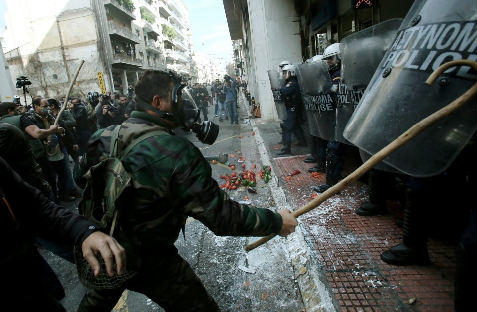 Óõãêñïýóåéò ìåôáîý Êñçôéêþí áãñïôþí êáé ÌÁÔ óôï õðïõñãåßï Ãåùñãßáò