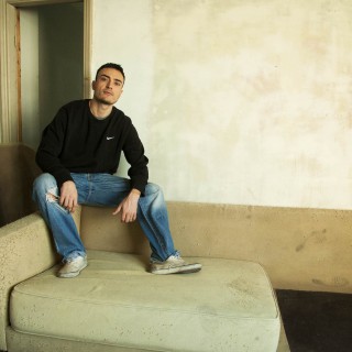 H rap και τα καψουροτράγουδα ανεβάζουν τους παλμούς του Dimi Hart