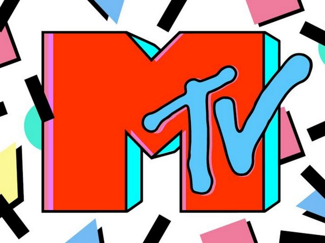 10+1 παρουσιαστές του MTV των 90ς που σημάδεψαν τα νιάτα μας