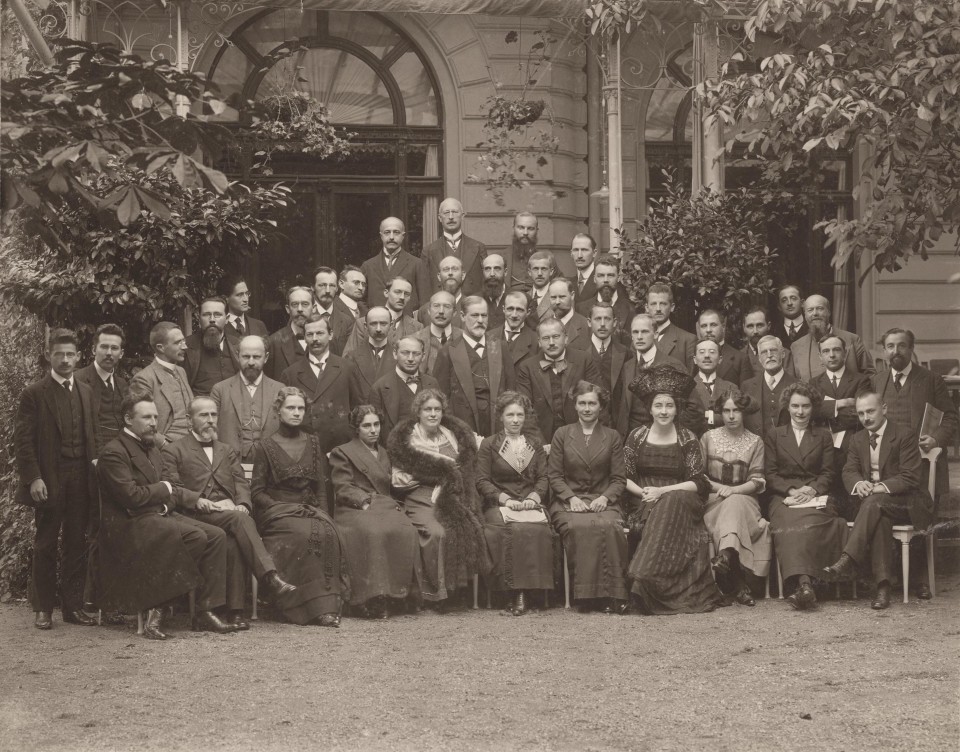 International Psychoanalytic Congress, 1911. Στο κέντρο ο Freud και ο Jung.