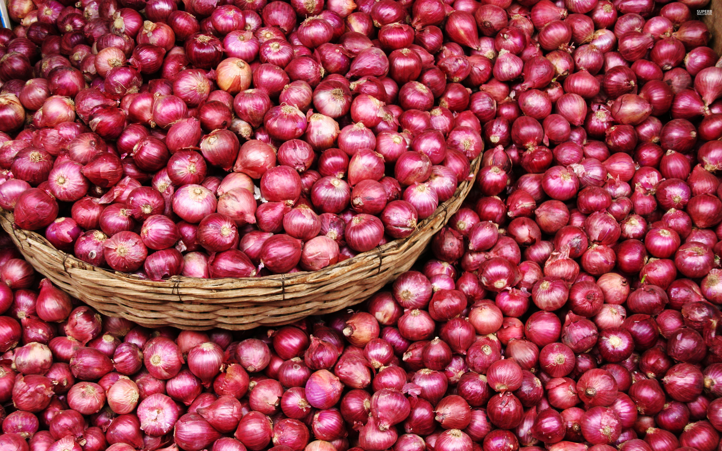 red-onions-31818-2880x1800