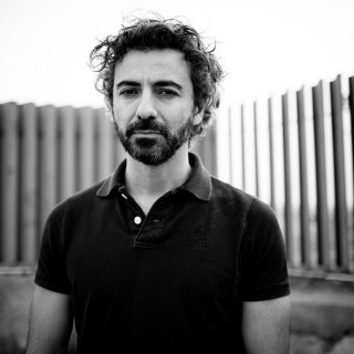 Ο Λευτέρης Γιοβανίδης μας διδάσκει πως να γίνουμε αντάρτες