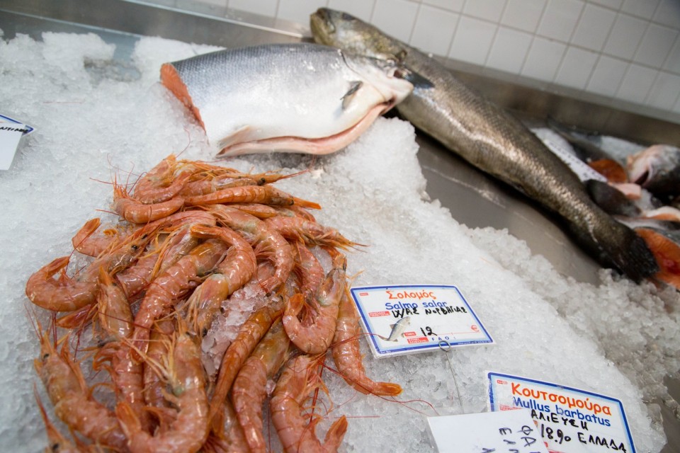 Φρέσκα ψάρια στην Αρχιμήδους; Κι όμως!