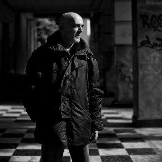 Ορφέας Περίδης: Η «φωτοβολίδα» του τραγουδιού που σκάει ακόμα