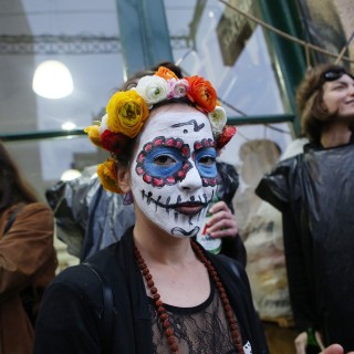 Το Μεταξουργείο φόρεσε και πάλι τα αποκριάτικά του