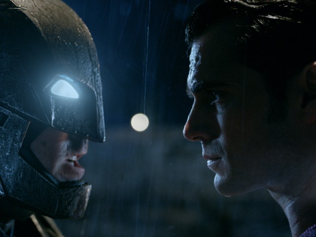 Κερδίστε από τα κανάλια Novacinema προσκλήσεις για την ταινία «Batman vs Superman: Η αυγή της δικαιοσύνης»