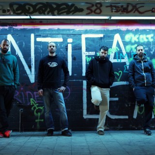 Social Waste: Ρίμες ταξικές και ήχος Μεσογείου