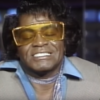 15 περιπτώσεις που μια μουσική συνέντευξη έγινε όσο πιο fail μπορούσε να γίνει (videos)