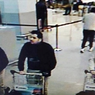 Τα ονόματα των τριών τρομοκρατών από την επίθεση στο αεροδρόμιο των Βρυξελλών
