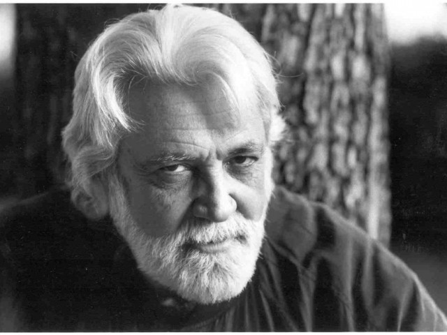 Ο βίος και η πολιτεία του Ντανιέλ Τσαβαρία