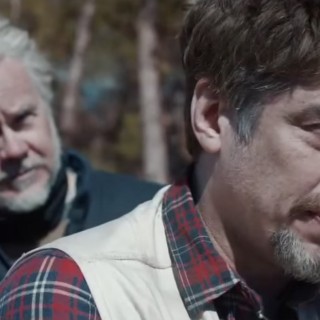 Μπενίτσιο Ντελ Τόρο & Τιμ Ρόμπινς «εναντίον» Μπάτμαν & Σούπερμαν