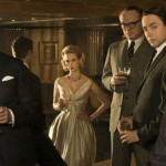 Με ποιες retro-σειρές ξενυχτάμε