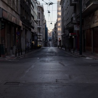 Ωδή στην κατάρα της ποπ κουλτούρας, του Γιώργου Καρακασίδη