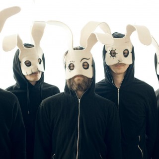 Τα Κουνέλια Τραγουδάνε Ακόμα