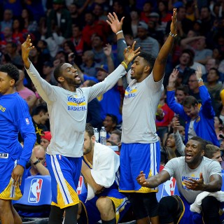 Το ερώτημα πια είναι μόνο ένα: είναι οι φετινοί Warriors η καλύτερη ομάδα ολων εποχών;