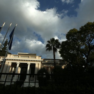 Κυβερνητικές πηγές: «Θατσερισμός χωρίς αναστολές από τον κ. Μητσοτάκη»