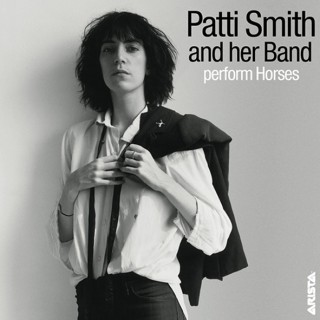 Στην Αθήνα η ιέρεια της ροκ, Patti Smith!