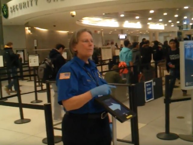 Πόσα εκατομμύρια μπορεί να κοστίζει ένα app που λέει τυχαία «δεξιά» ή «αριστερά»;