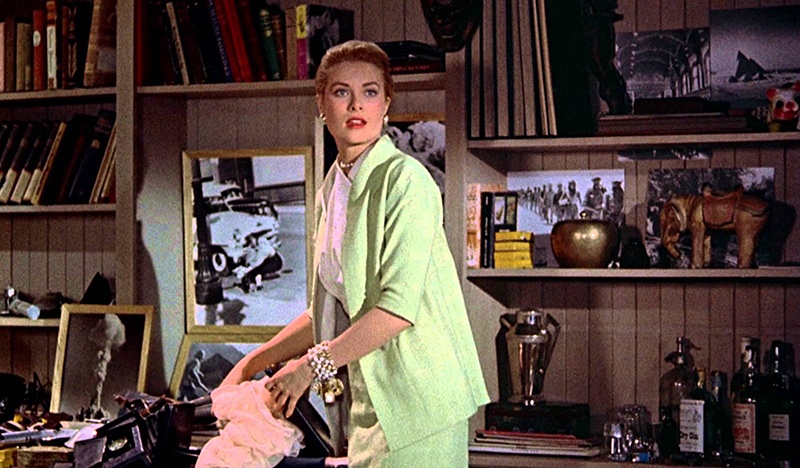grace-kelly-rear-window-green-suit