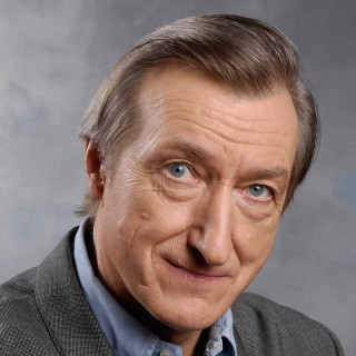 O αινιγματικός Σοστακόβιτς μέσα από τα μάτια του Τζούλιαν Μπαρνς