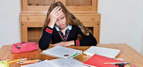 Ποιο μάθημα προκαλεί το περισσότερο άγχος στα κορίτσια;