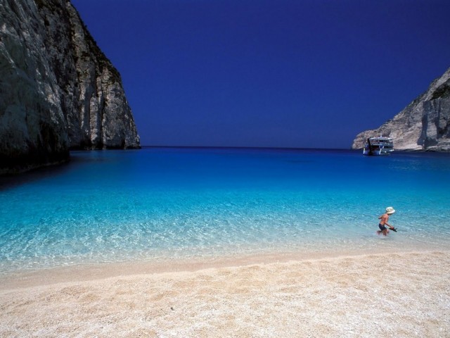 Ποια ελληνικά νησιά βρίσκονται ανάμεσα στους 13 φθηνότερους καλοκαιρινούς προορισμούς της Ευρώπης;